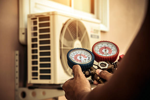 Professional Hvac technician working in Medway, OH